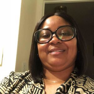 Meet your Posher, Carol